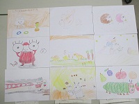 子どもたちが描いた絵（東図書館　「カルポート東秋祭り inイオンモールナゴヤドーム前」を行いました）