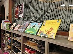 図書館には、チェコの絵本もたくさんあるよ！（天白図書館　「チェコの絵本の世界を」）の大きな画像へ