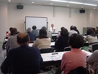 皆さん真剣に聴いています。(北図書館 暮らしのセミナー「間近に迫る改正相続税と贈与税のポイント」)