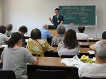 講演会の様子（名東図書館　講演会「今、注目が高まる在宅医療　超高齢化社会を考える」）