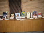 クリスマス本の展示も行いました。（鶴舞中央図書館　「名古屋市公會堂クラシック廣間Vol.9」）