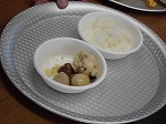 サバメシを試食。みなさん、キレイに完食しました。（西図書館　「知って得する！サバメシ　～毎日の食から災害に備える～」）