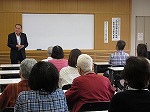 講演会の様子です。（港図書館「あなたの備えは大丈夫～色々なワザ教えます～」を行いました）