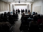 会場はほぼ満員（熱田図書館　「英語で朗読劇を楽しもう♪」を行いました）