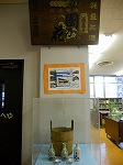 使用されていた看板と什器を展示。（守山図書館　郷土資料コーナーに「守山城模型」を設置しました）