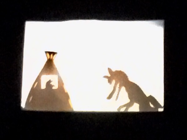 影絵の写真