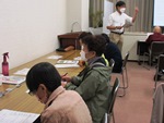 中村図書館「今すぐできるフレイルテスト」の写真2