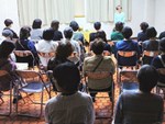 天白図書館「おとなのためのおはなし会」の写真1
