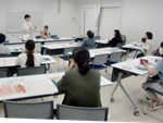 徳重図書館「綿紬を使ったノートを作ろう」の写真2