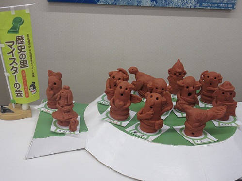 港図書館「はにわを作ろう！」の写真1
