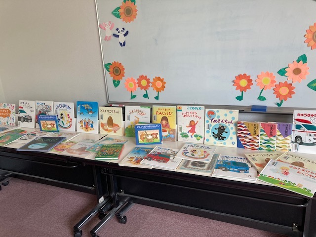 山田図書館「なぜ子どもに絵本を読むの?正高もとこさん講演会」の写真1