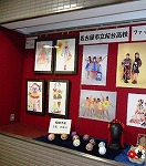 作品展示の様子です。（南図書館　「和の手芸」）