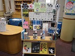 展示風景（南陽図書館　「南陽高校図書委員のおすすめ本」）