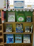 展示風景（楠図書館　ミニ展示「なごやの生物どうなってる？」）