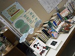 展示の様子（瑞穂図書館　「大島真寿美さんと読書」）