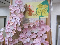 本の花（とみだ図書館　なごやっ子読書週間記念行事「本の花をさかせよう」）