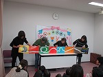 「あれあれなあーに？」の紙芝居をつなげると...（やまだ図書館　山田としょかんまつり）