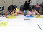 自分たちのおはなし会のポスターを作りました。（あつた図書館　「子ども図書館大使」）