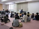 おはなし会の様子（みなと図書館　「みなととしょかんフェスティバル」）