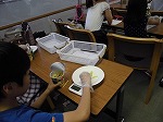 いつも食べている量は...？（にし図書館　おかしの食べ方だいじょうぶ！？）