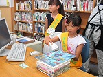 ドキドキしたカウンター体験。（やまだ図書館　「子ども図書館大使」）