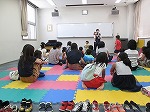 みんな楽しそうなようすでした！（しだみ図書館　「おいしいおはなし会」をおこないました）