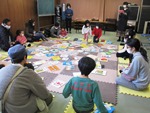 もりやま図書館「冬休みのイベント」おはなしとカルタ会の写真2