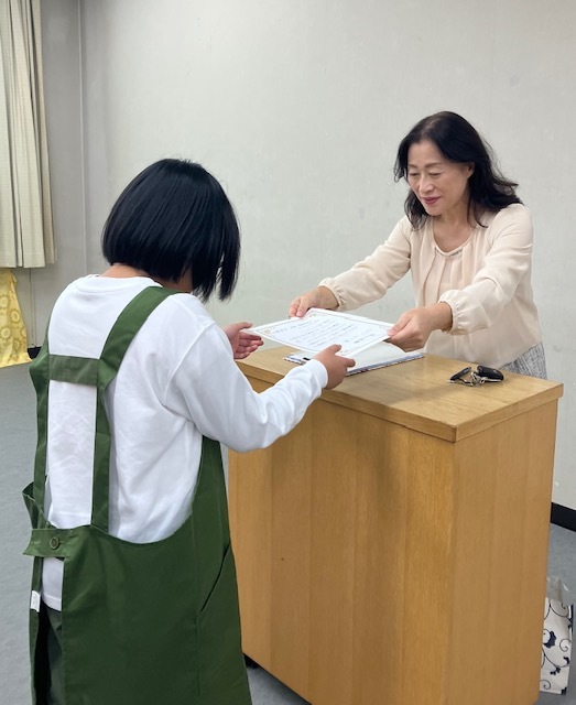 めいとう図書館　「子ども司書」の写真2